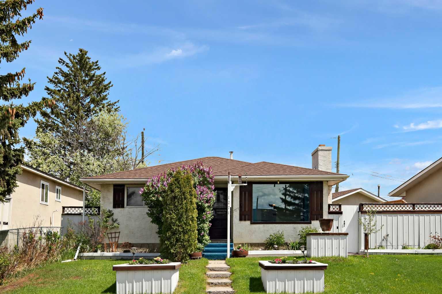 , Calgary, AB T2A 3N7