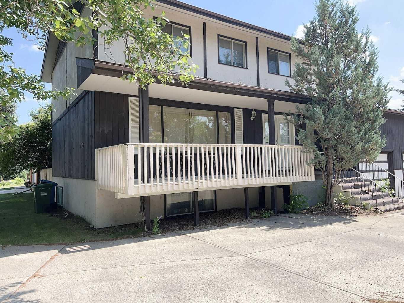 105 Valhalla Cres NW, Calgary, AB T3A 1Z7