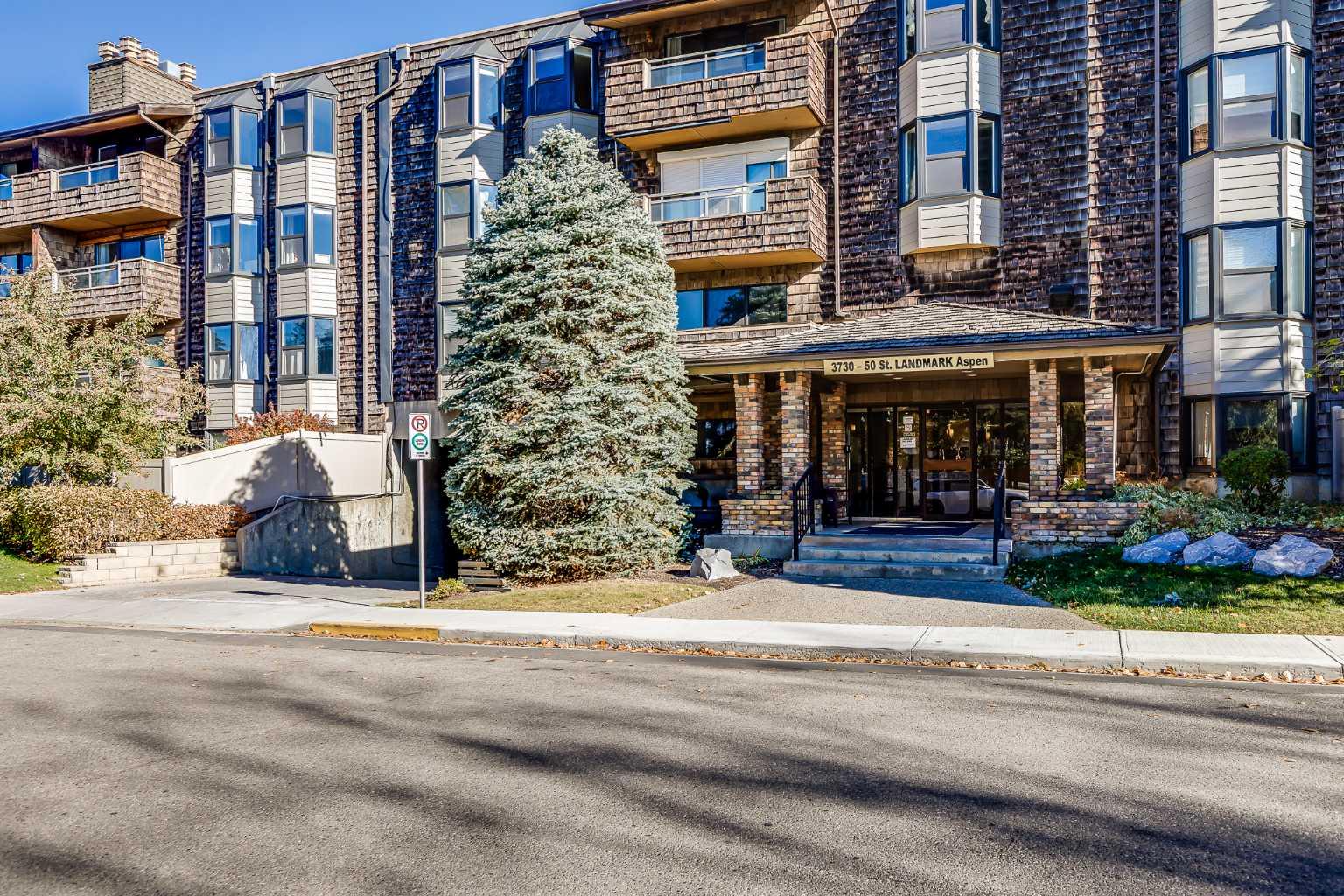 3730 50 Street Nw Unit 410, Calgary, AB T3A 2V9
