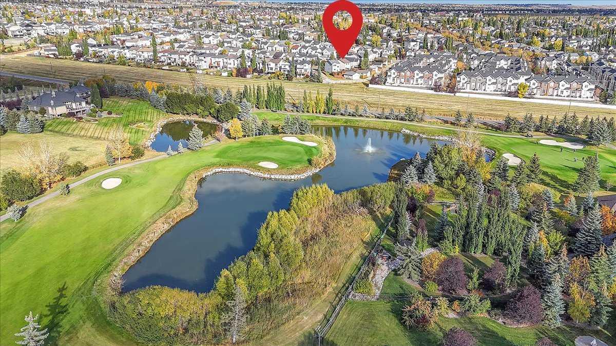 35 Tuscany Ridge Ter NW, Calgary, AB T3L 3A5