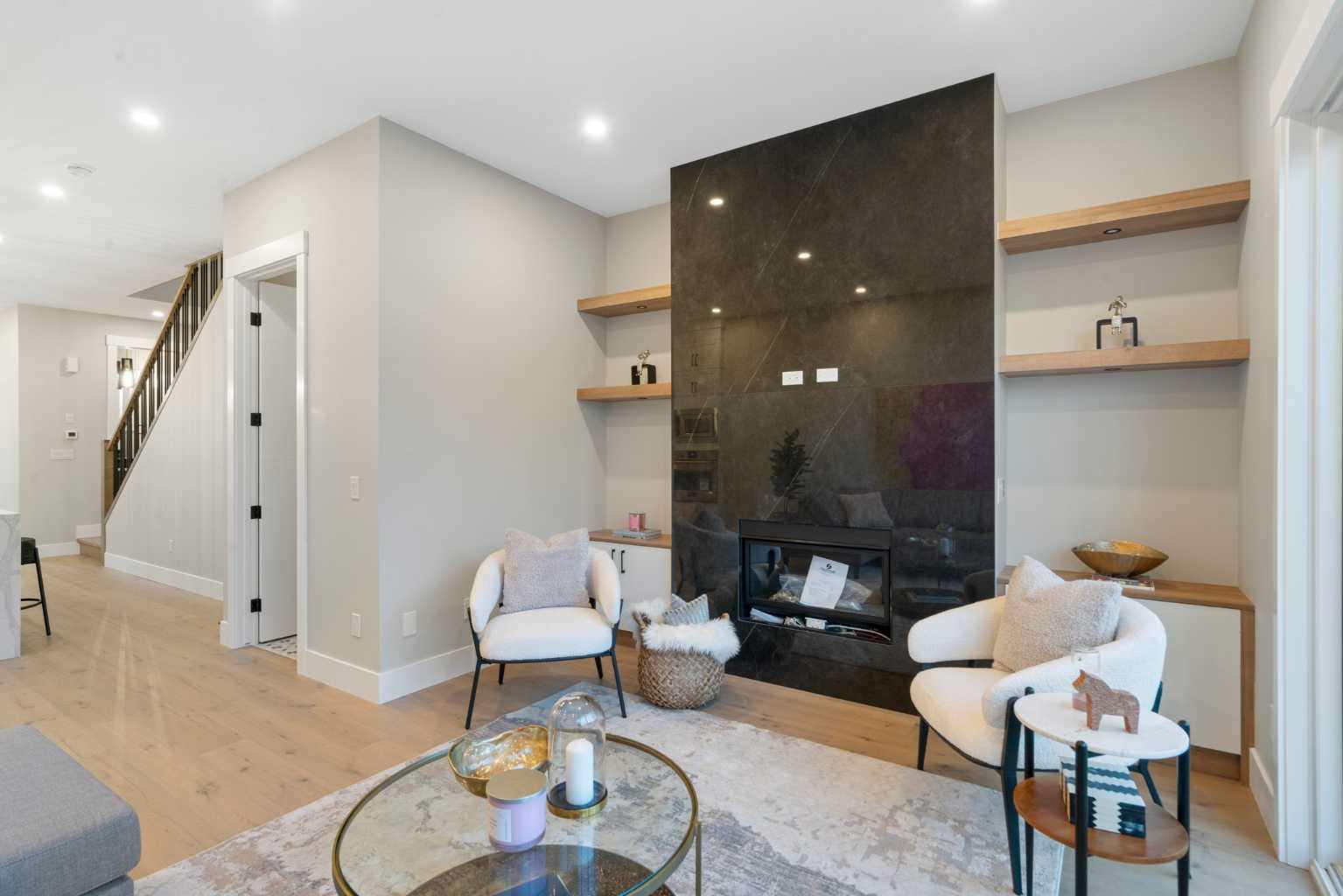 35 Street Sw Unit 2414, Calgary, AB T3E 2Y1
