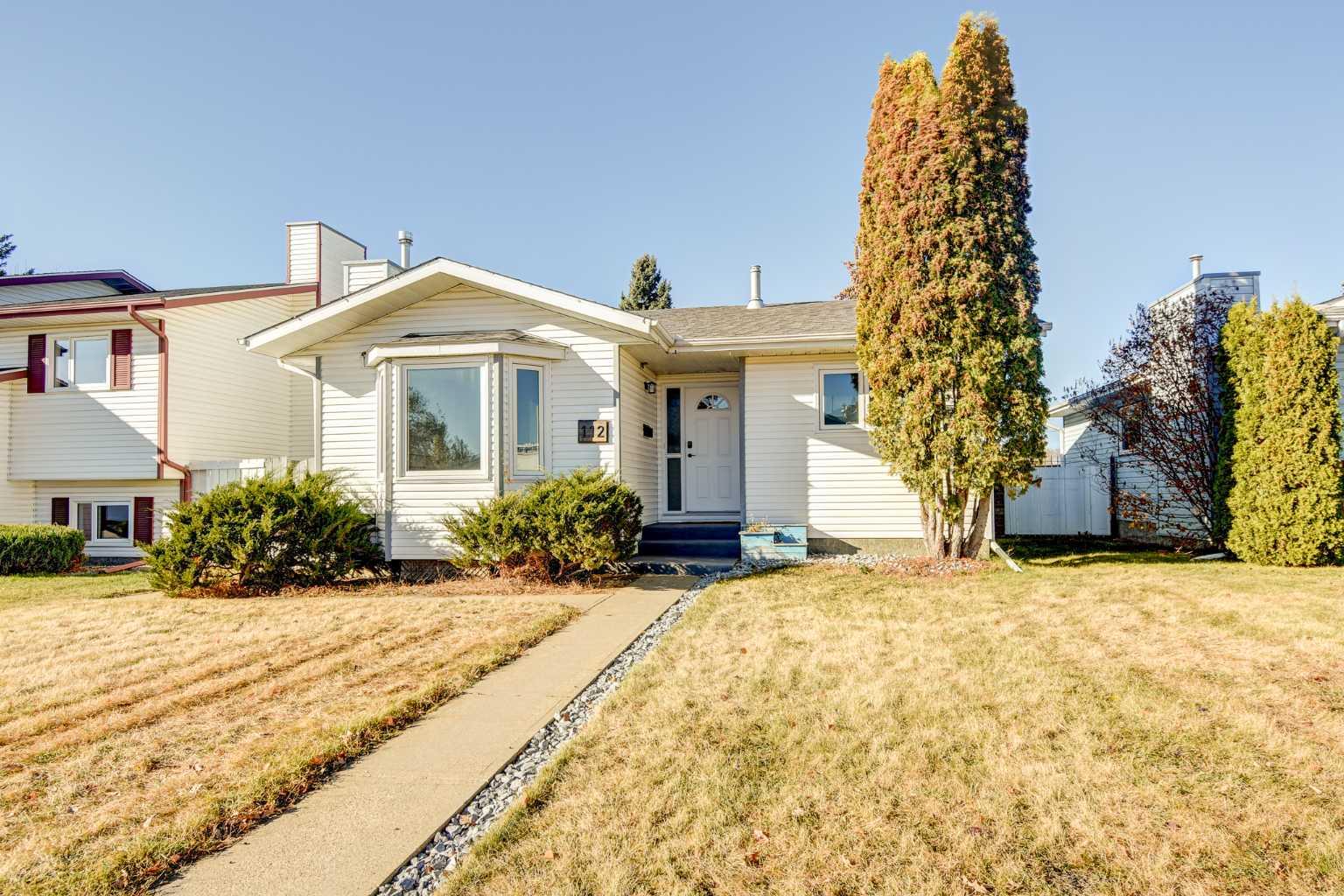 112 Dixon Cres, Red Deer, AB T4R 2H5