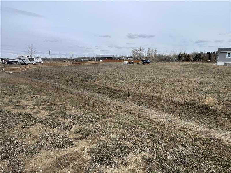 1606 Parakeet Close, Pelican Point, AB T0B 3C0