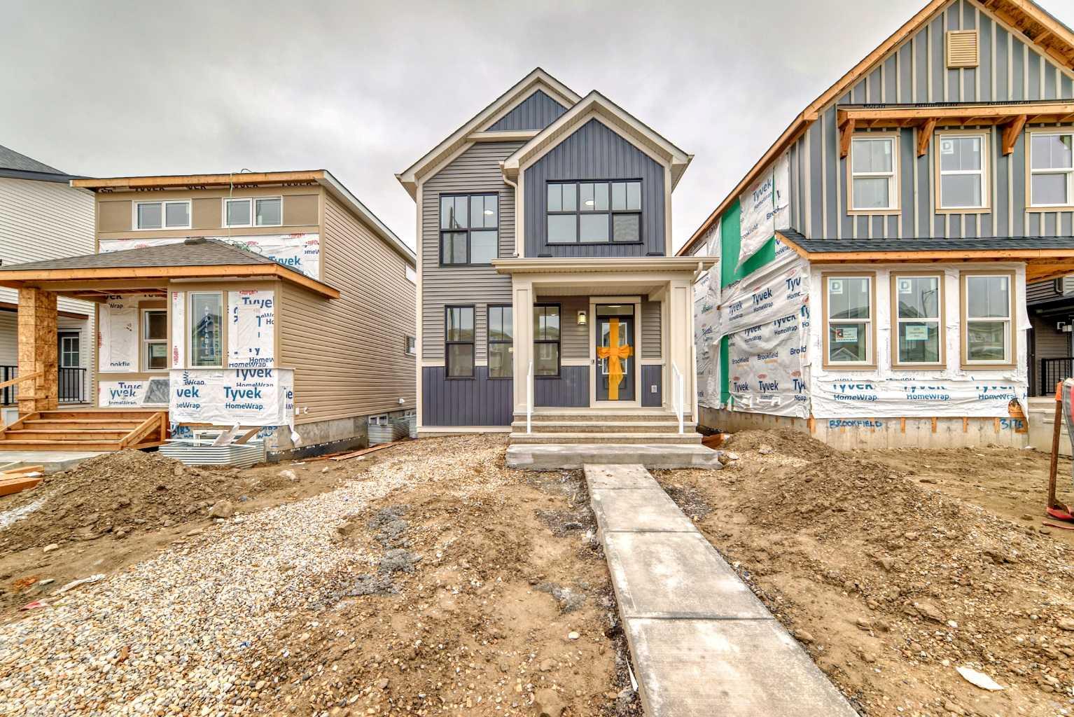 3179 Chinook Winds Dr SW, Airdrie, AB T4B 5J6
