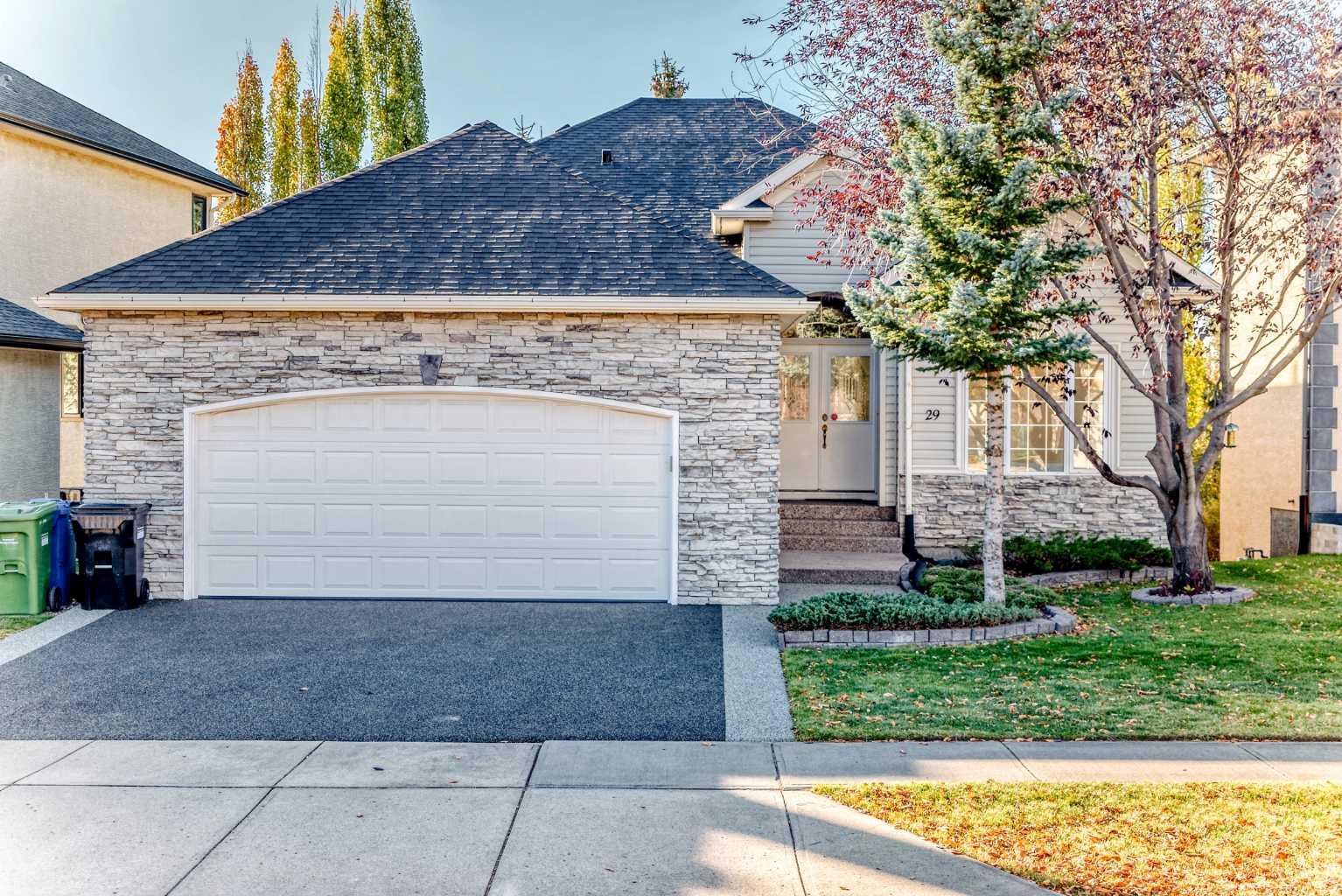 29 Simcoe Gate SW, Calgary, AB T3H 4K6