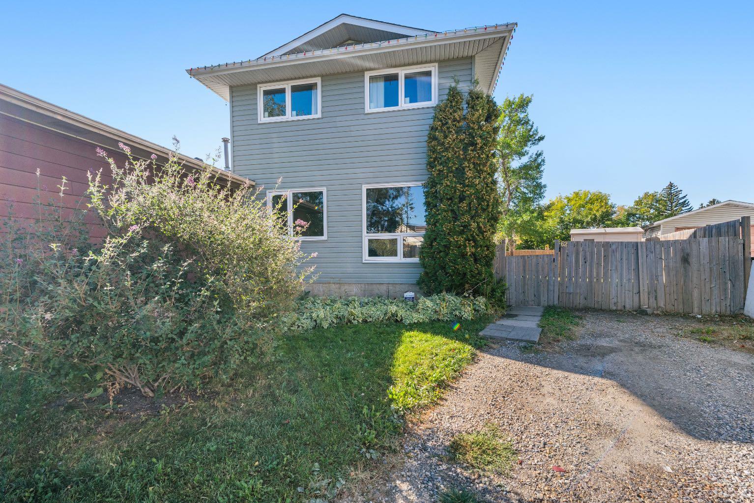 62 Fonda Cres SE, Calgary, AB T2A 5S6