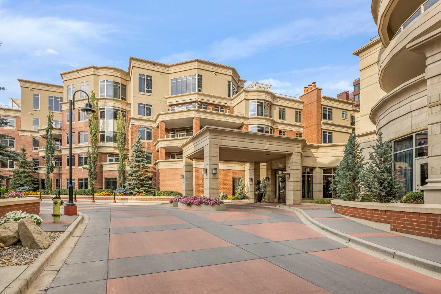 600 Princeton Way Sw Unit 305, Calgary, AB T2P 5N4