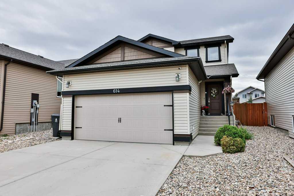 614 Marie Van Haarlem Cres N, Lethbridge, AB T1H 6Z8