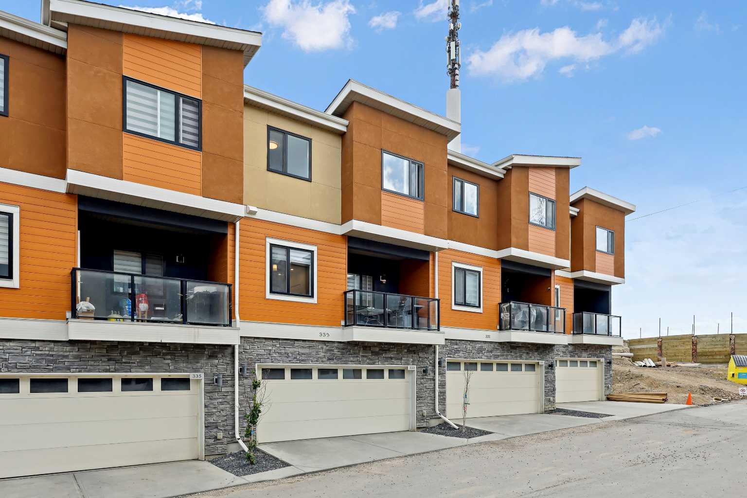 333 Sage Hill Cir NW, Calgary, AB T3J 1J1