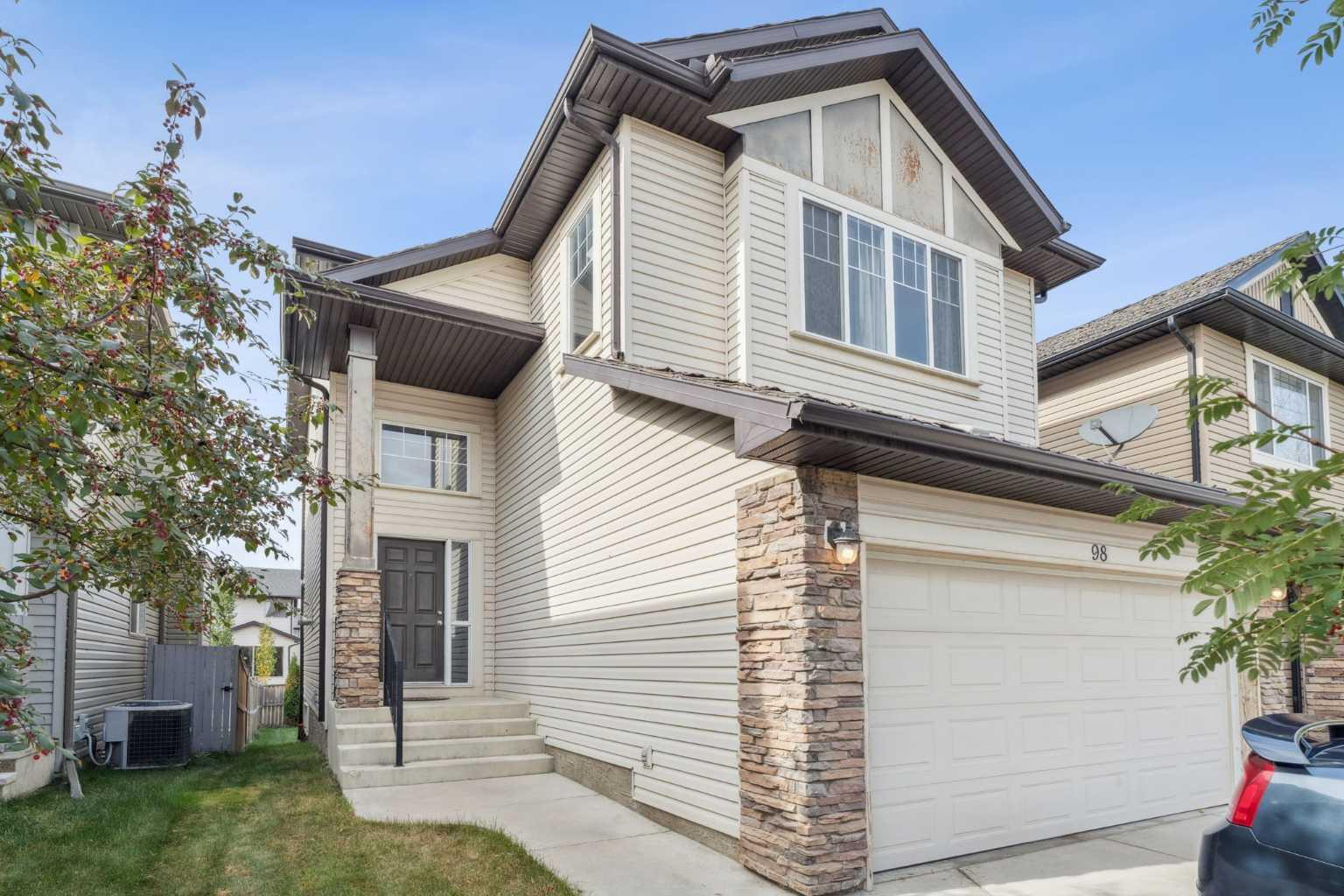 98 Cranwell Common SE, Calgary, AB T3M 0J5