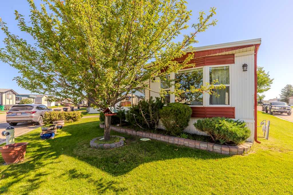 1101 84 Street Ne Unit 117, Calgary, AB T2A 7X2