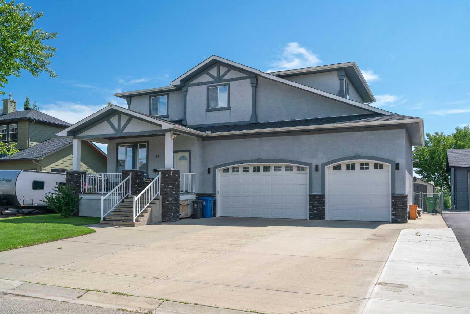 41 Copeland Ave, Langdon, AB T0J 1X2