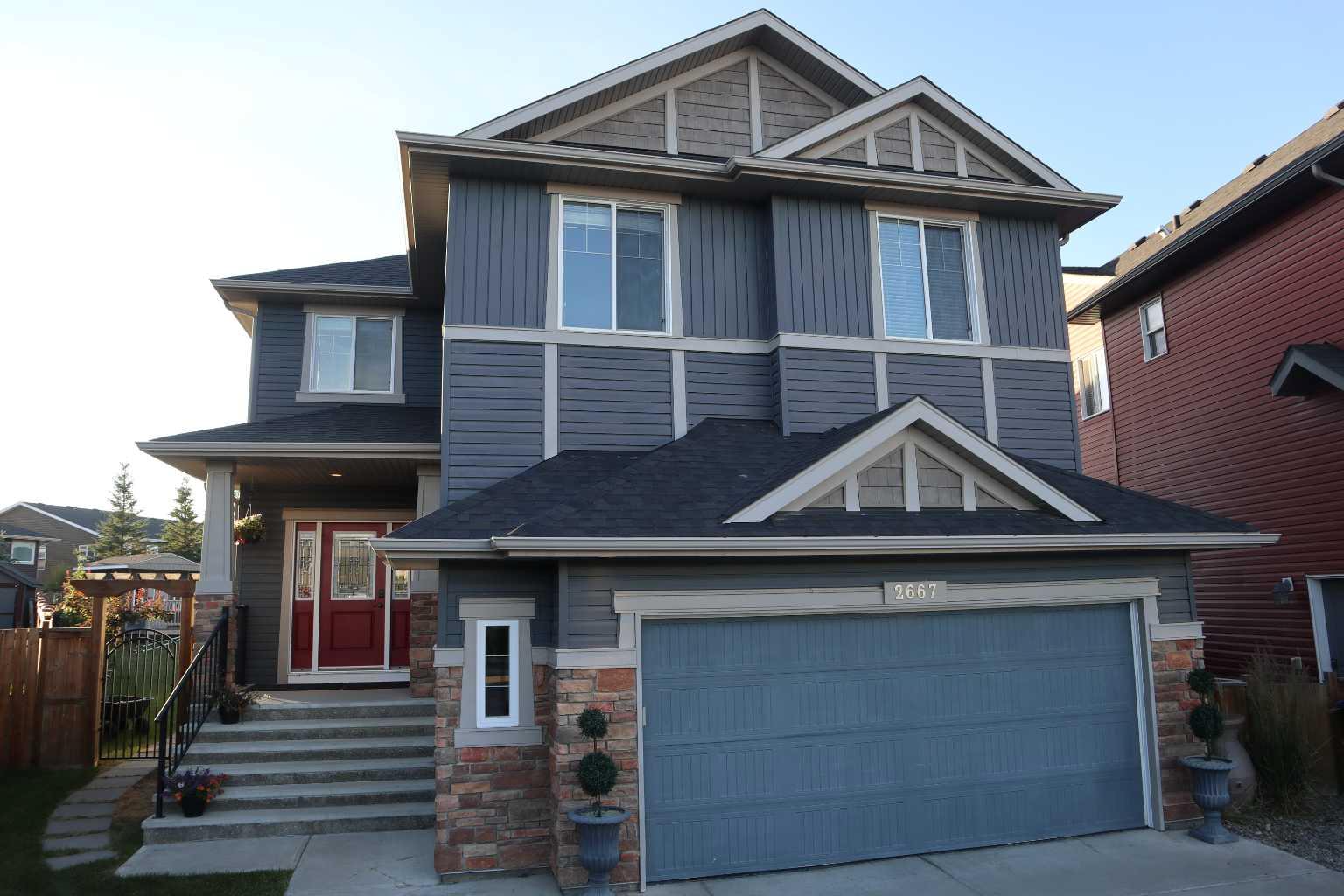2667 Ravenslea Gdns SE, Airdrie, AB T4A 0G7