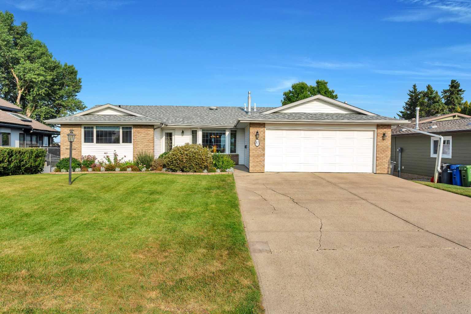 83 Oberlin Ave, Red Deer, AB T4N 4X1
