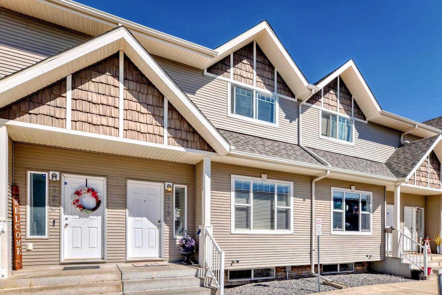 50 Lucky Place Unit 119, Sylvan Lake, AB T4S 0E3