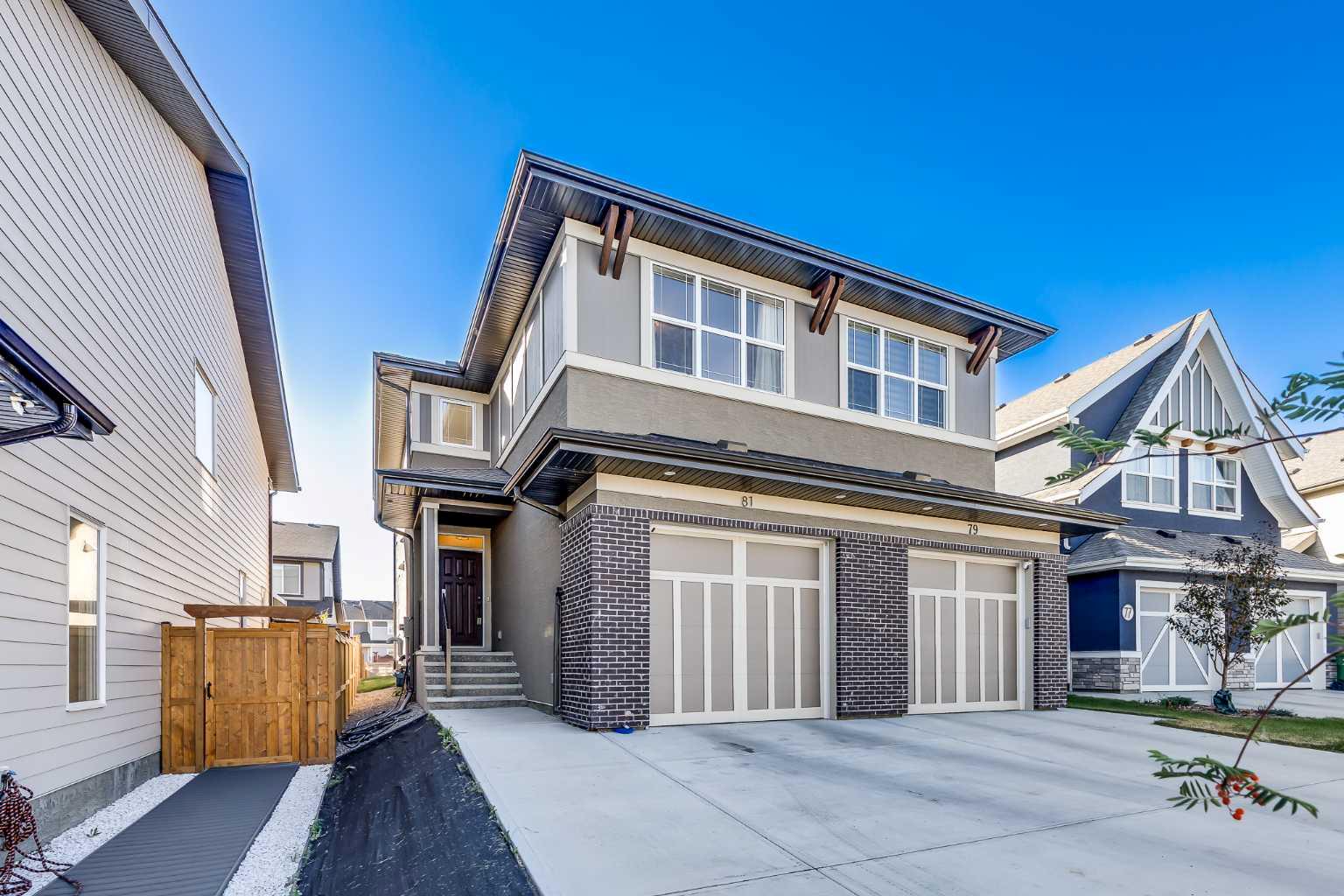 81 Magnolia Heath SE, Calgary, AB T3M 2Z7