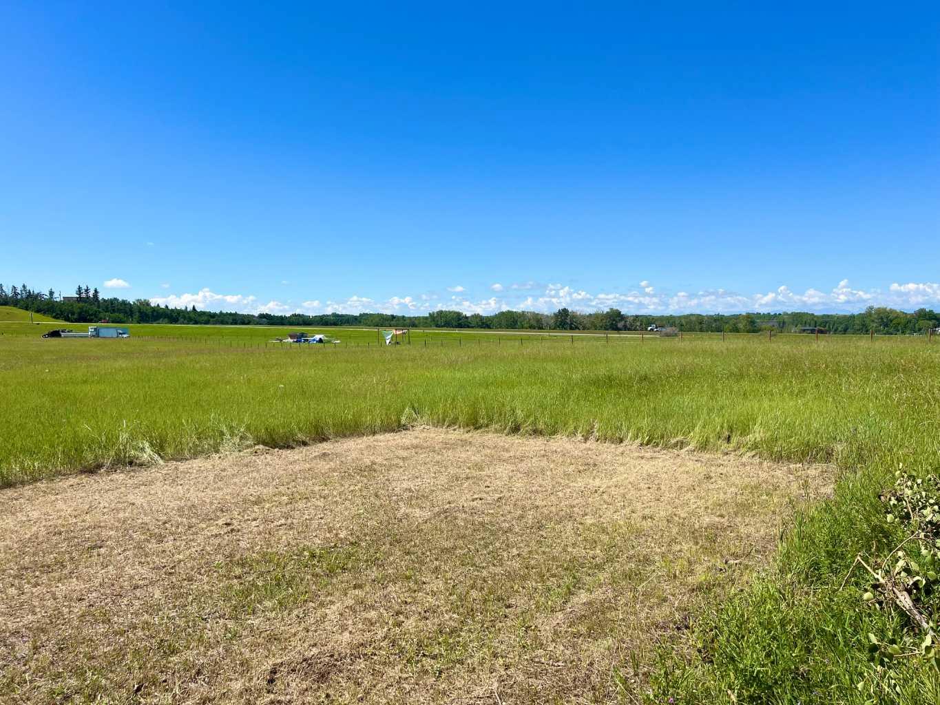 40039 306 Avenue E Unit 200, Rural Foothills County, AB T1S 1A1