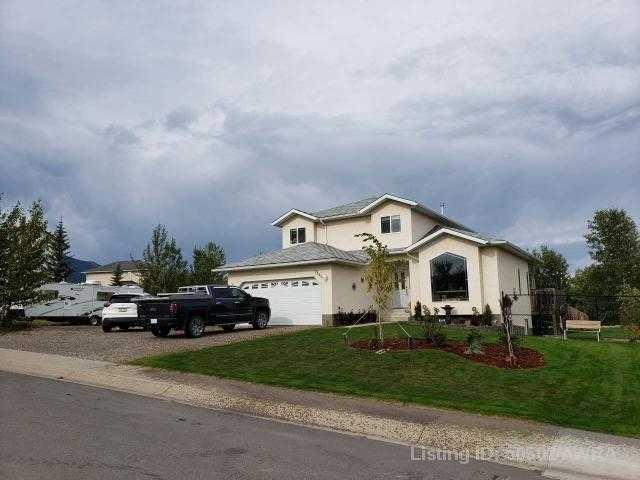 9329 Berge Dr, Grande Cache, AB T0E 0Y0