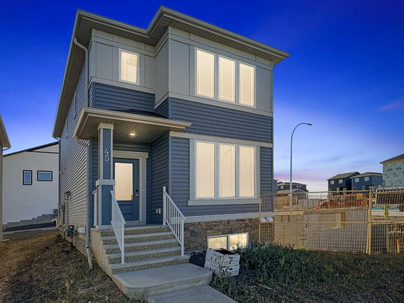 45 Ambleton Blvd NW, Calgary, AB T3P 2L4