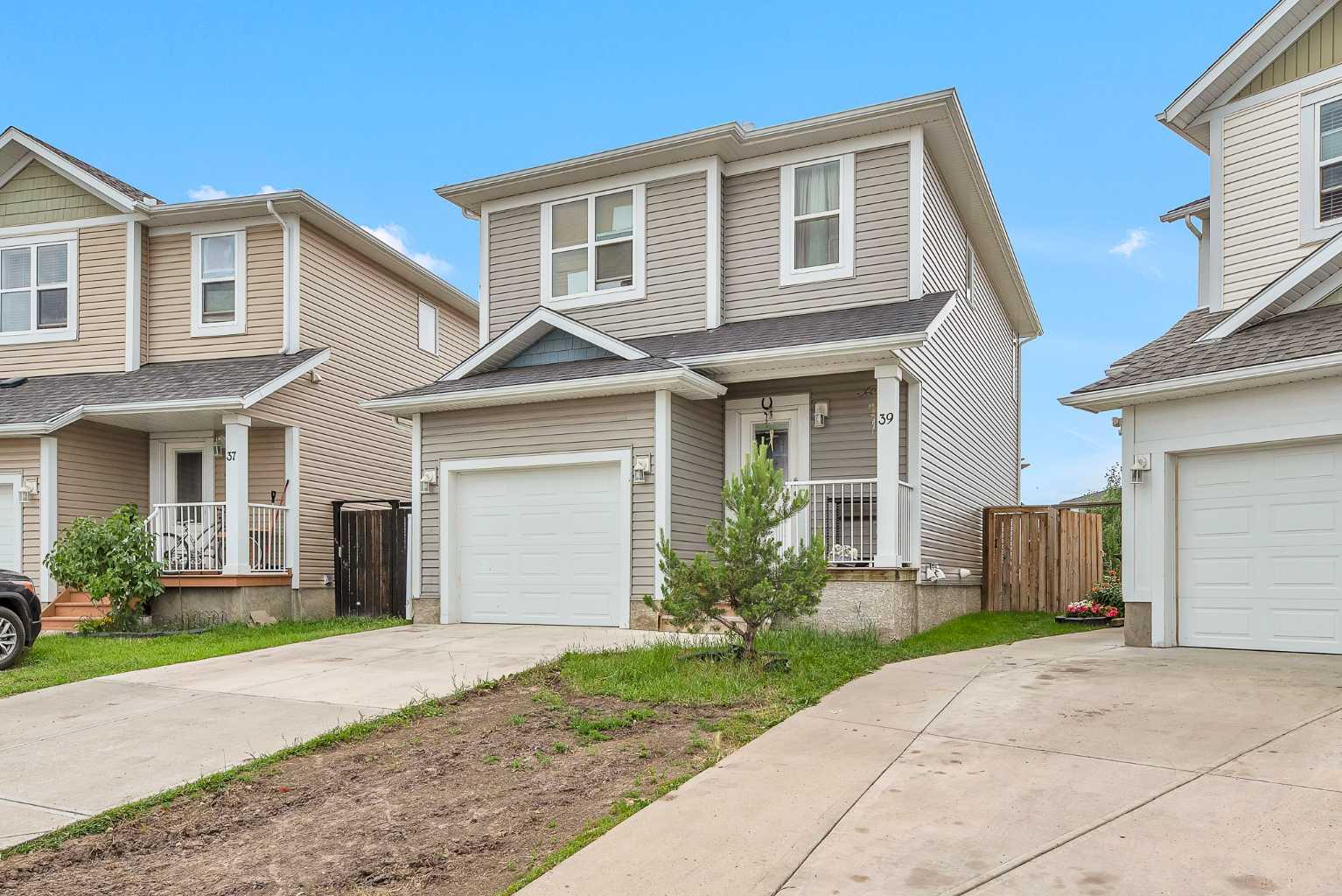 39 Sunrise Cres NE, High River, AB T1V 0B9