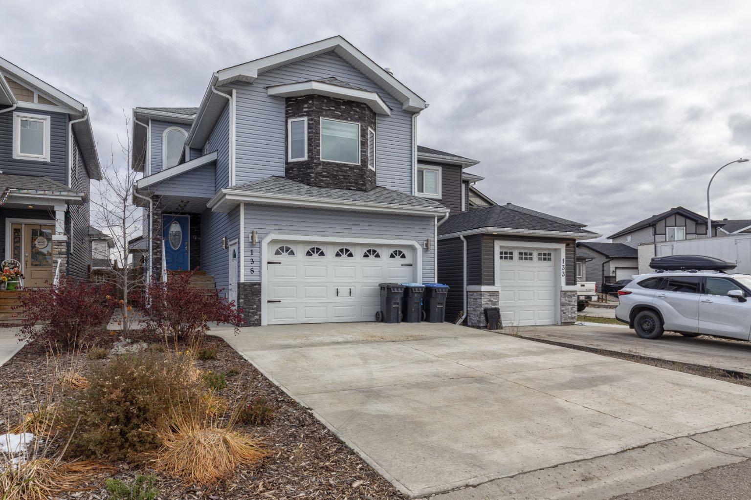 135 Airmont Ct, Fort Mcmurray, AB T9J 1G1