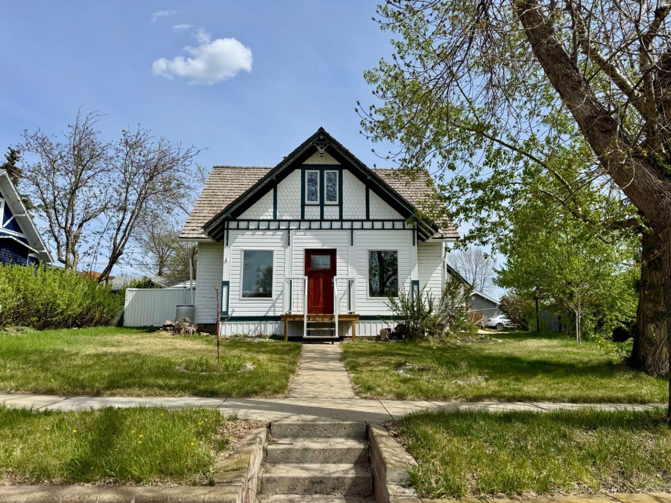 52 Street Unit 4717, Stettler, AB T0C 2L1