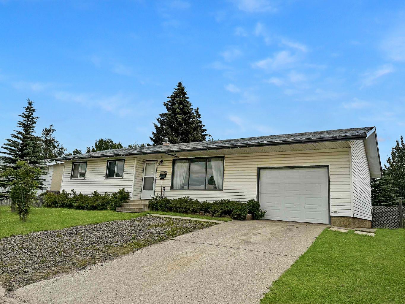 11109 Hoppe Ave, Grande Cache, AB T0E 0Y0