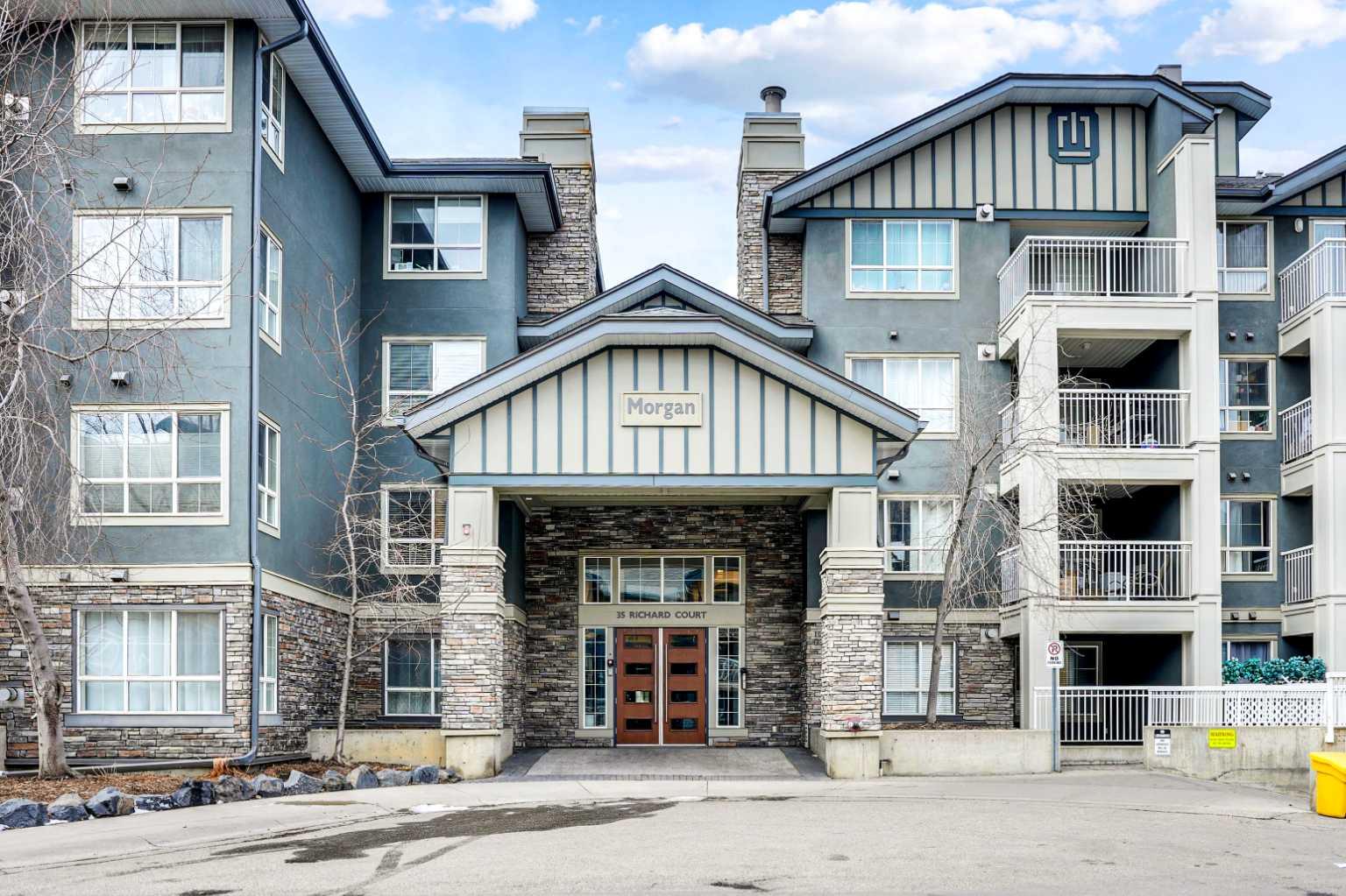 35 Richard Court Sw Unit 250, Calgary, AB T3E 7N9