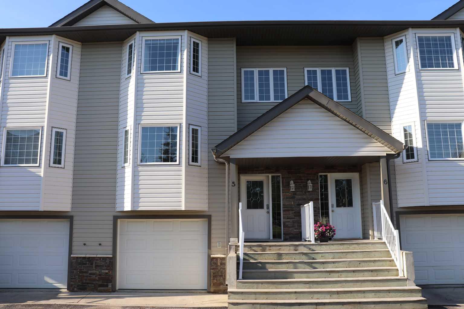 1616 41 Street Unit 5, Edson, AB T7E 0A5