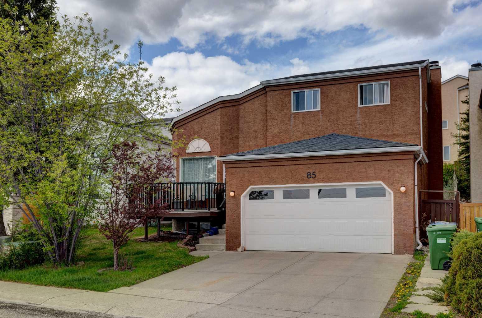 85 Sidon Cres SW, Calgary, AB T2H 2C5