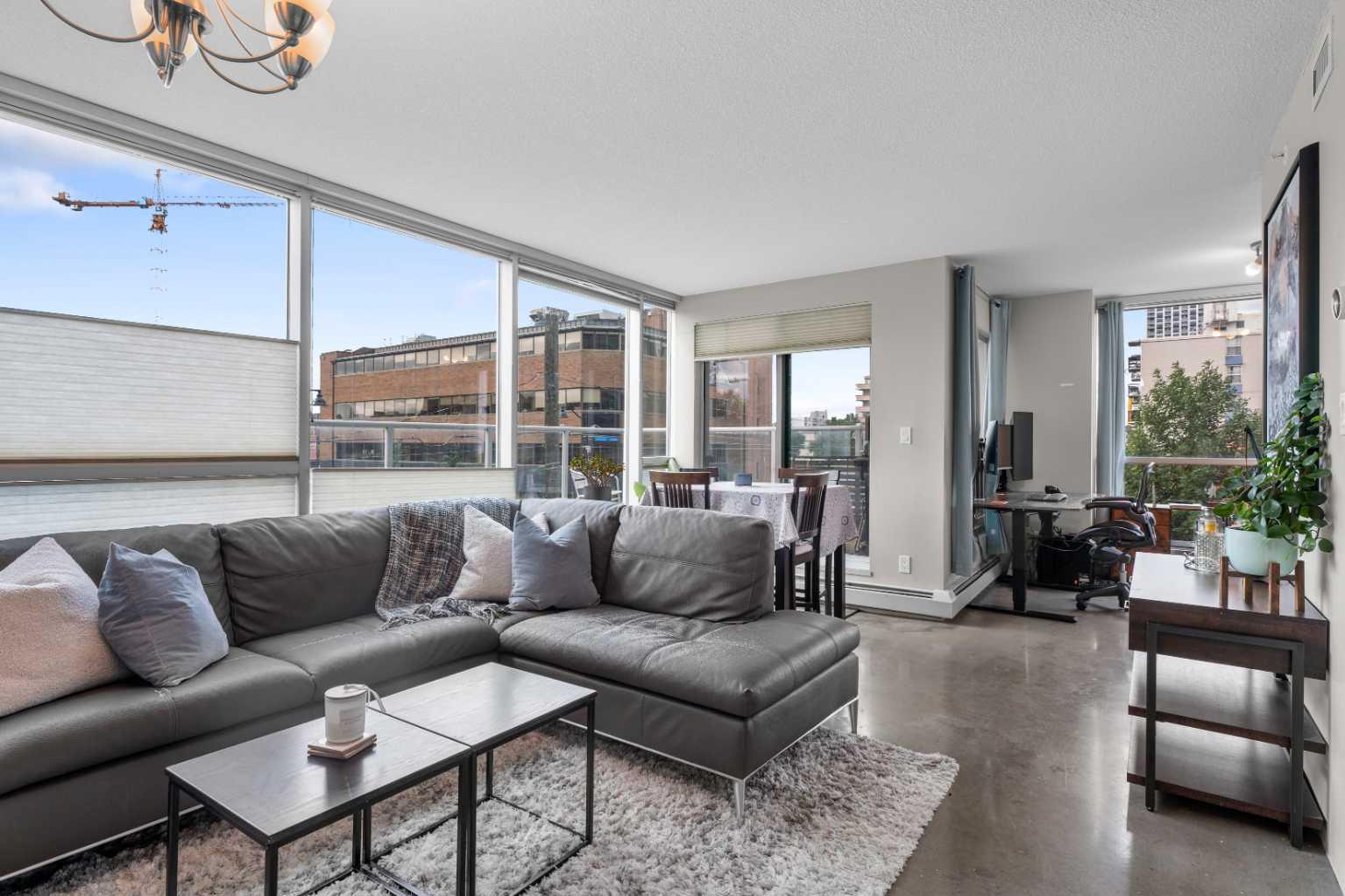 188 15 Avenue Sw Unit 207, Calgary, AB T2R 1S4