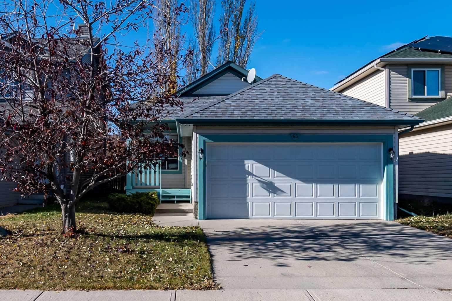 63 Bridlecreek Ter SW, Calgary, AB T2Y 3N7