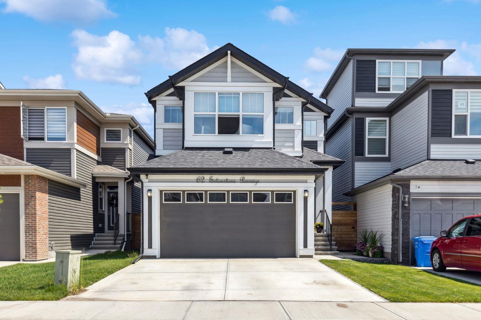 62 Setonstone Psge SE, Calgary, AB T3M 3G3