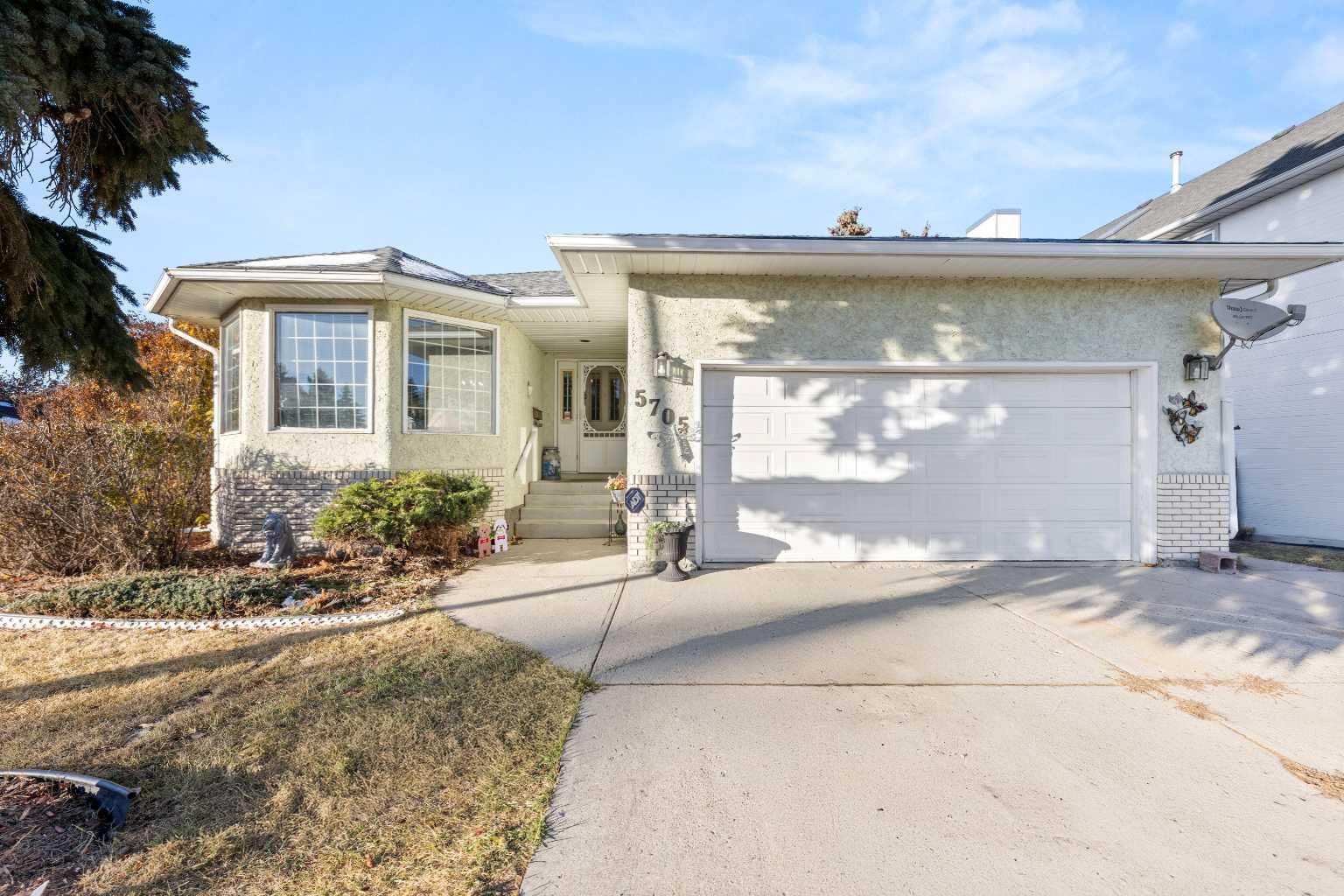 59 Avenue Unit 5705, Olds, AB T4H 1K3
