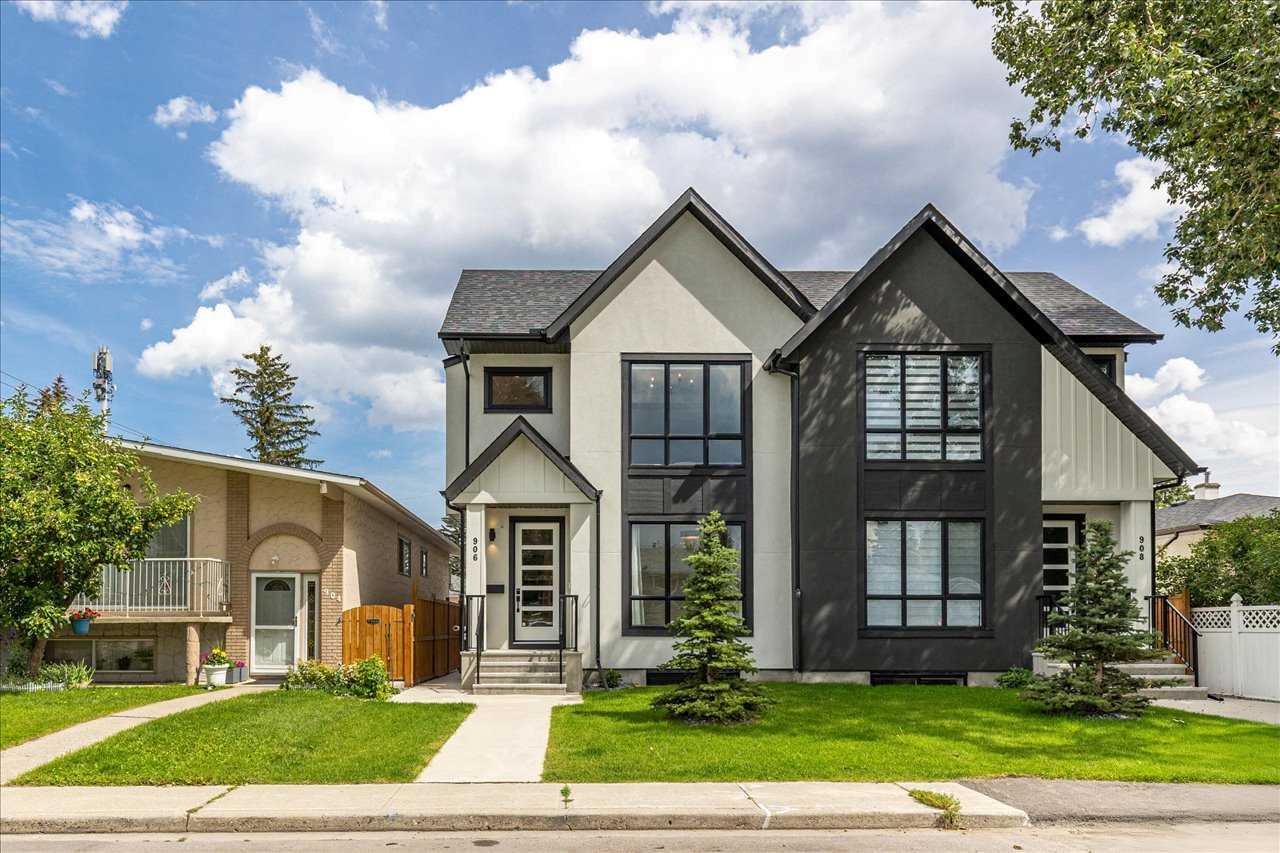 39 Street Sw Unit 906, Calgary, AB T3C 1T9