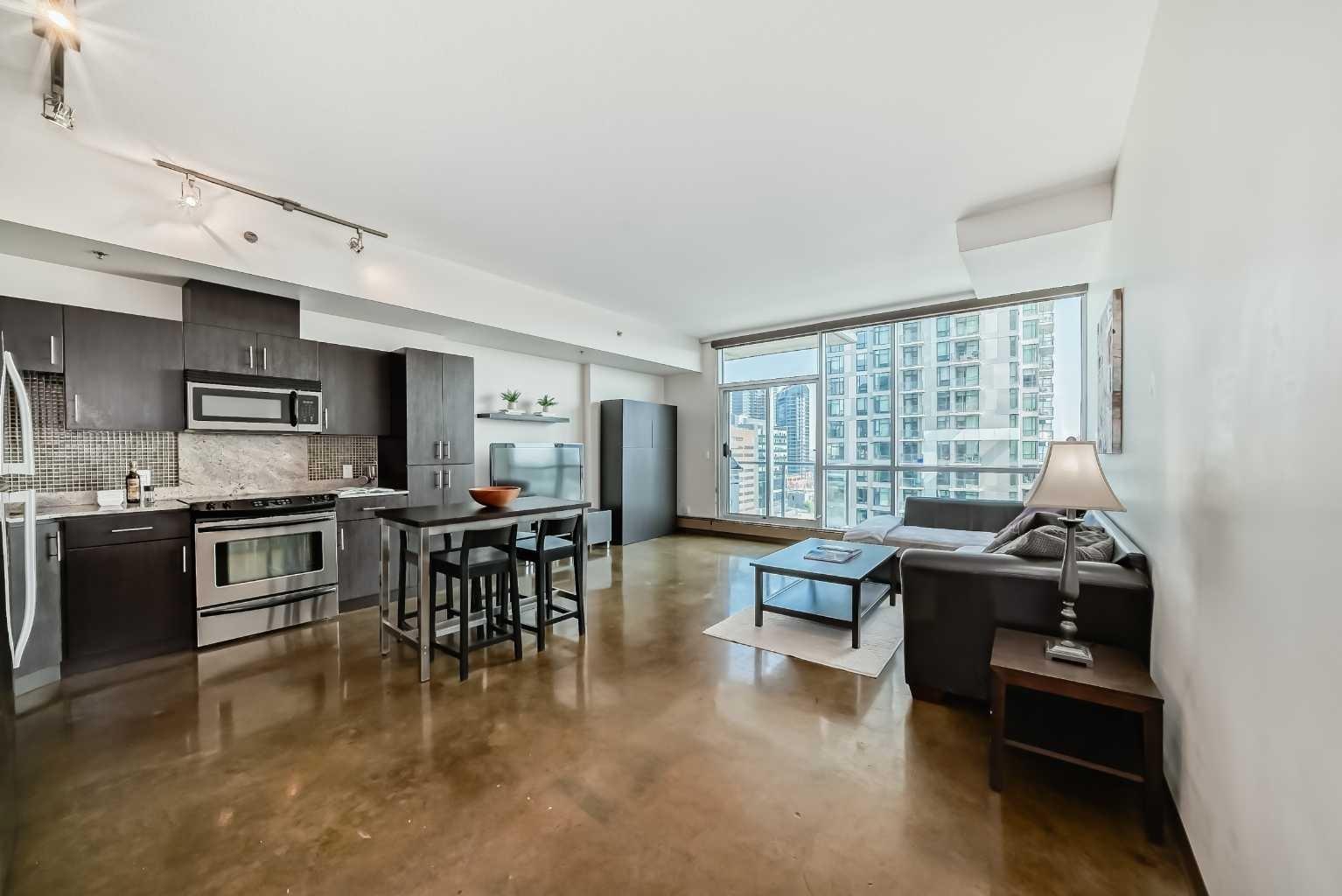 135 13 Avenue Sw Unit 910, Calgary, AB T2R 0W8