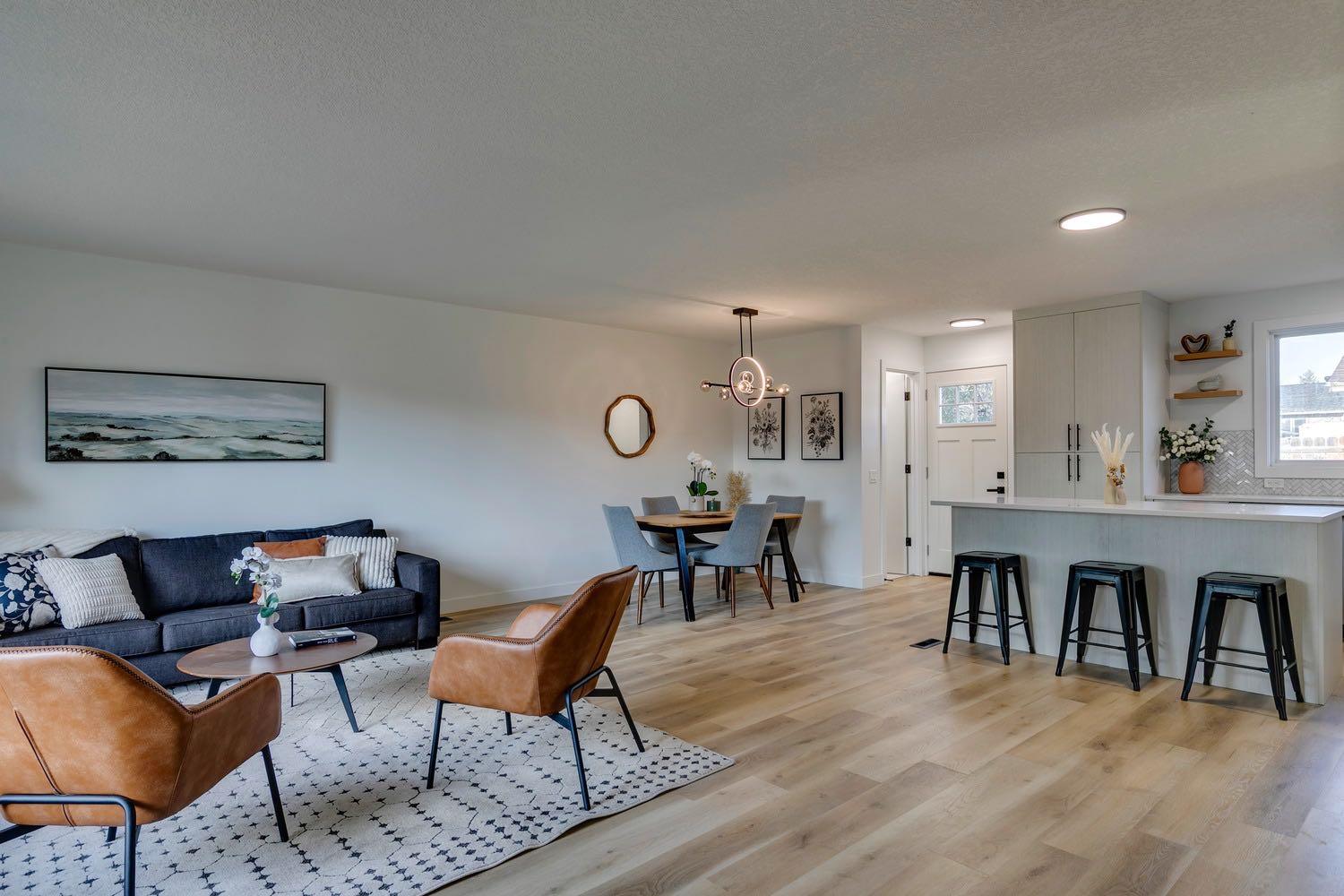 1304 Lake Sylvan Dr SE, Calgary, AB T2J 4C8