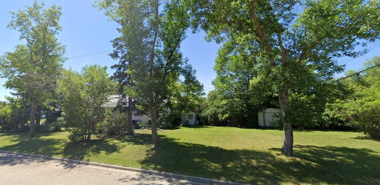 23 Street Unit 2302, Nanton, AB T0L 1R0
