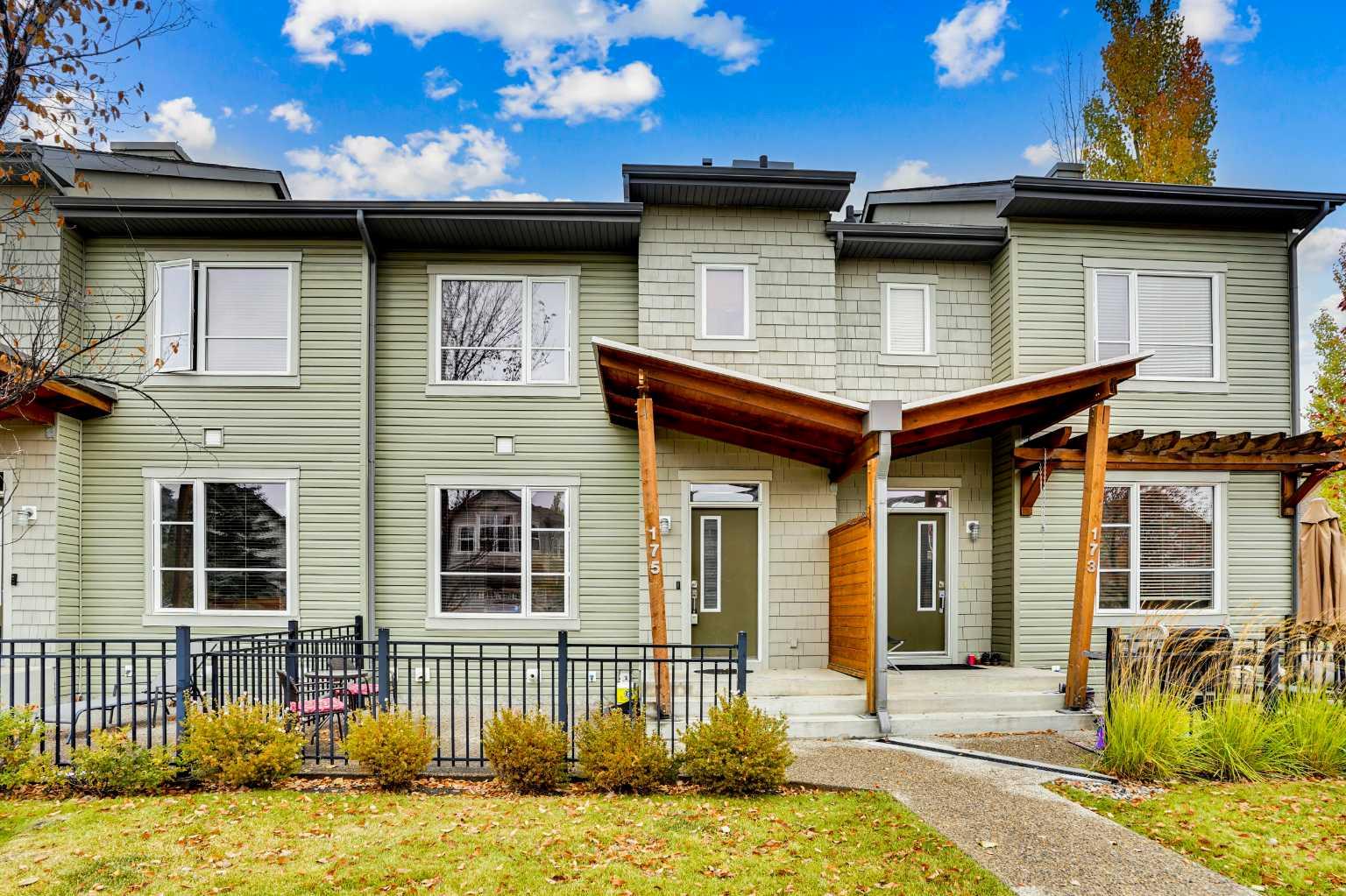 175 Chapalina Sq SE, Calgary, AB T2X 0L5