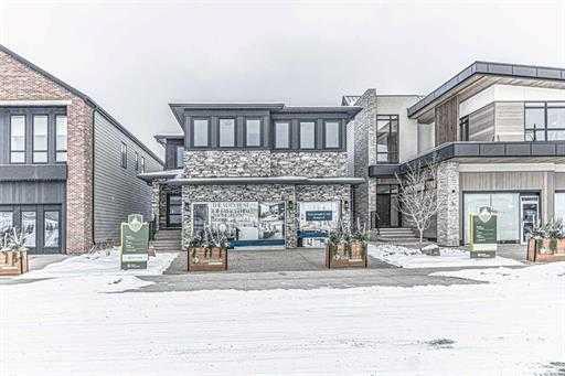 356 Greenwich Dr NW, Calgary, AB T3B 6P4