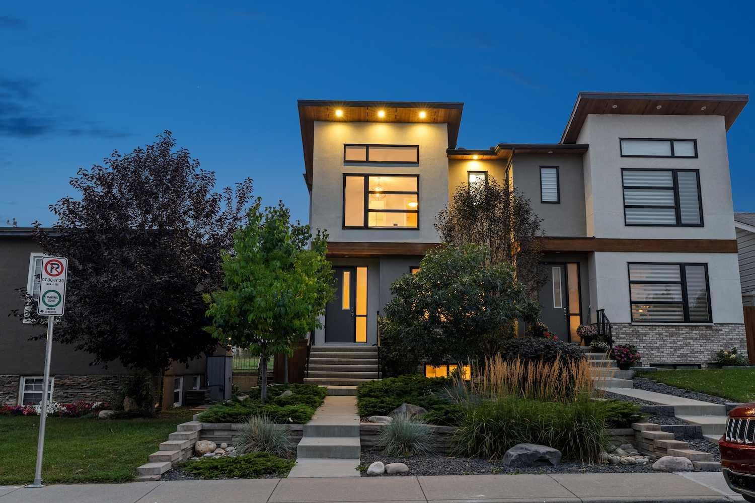 32 Street Sw Unit 2629, Calgary, AB T3E 2R8