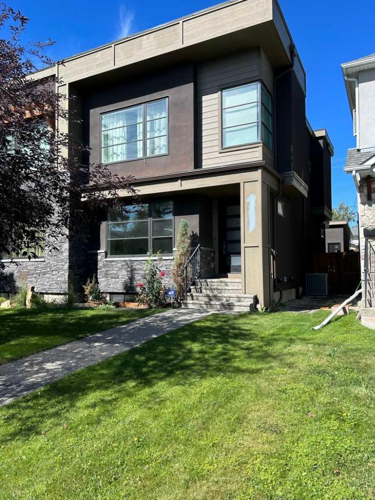 25 Street Sw Unit 2413, Calgary, AB T3E 1X5