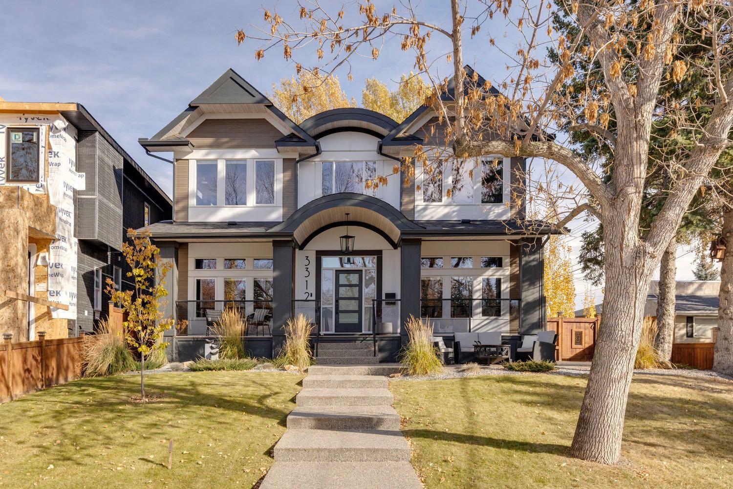 3312 Caribou Dr NW, Calgary, AB T2L 0S5