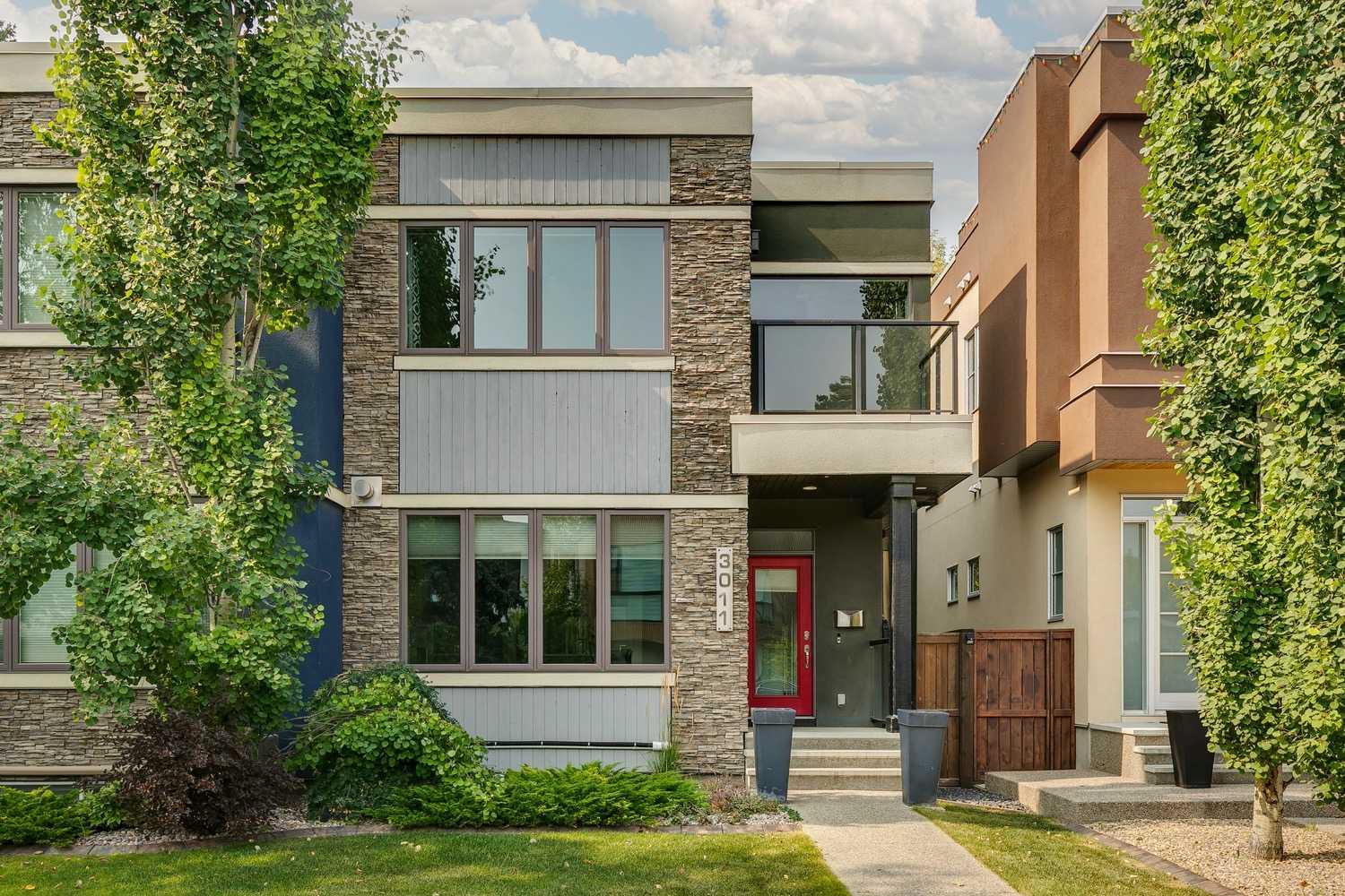 26 Street Sw Unit 3011 #a, Calgary, AB T3E 2E2