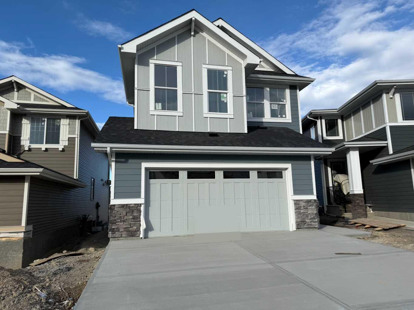 93 Sunrise Heath, Cochrane, AB T4C 3C5