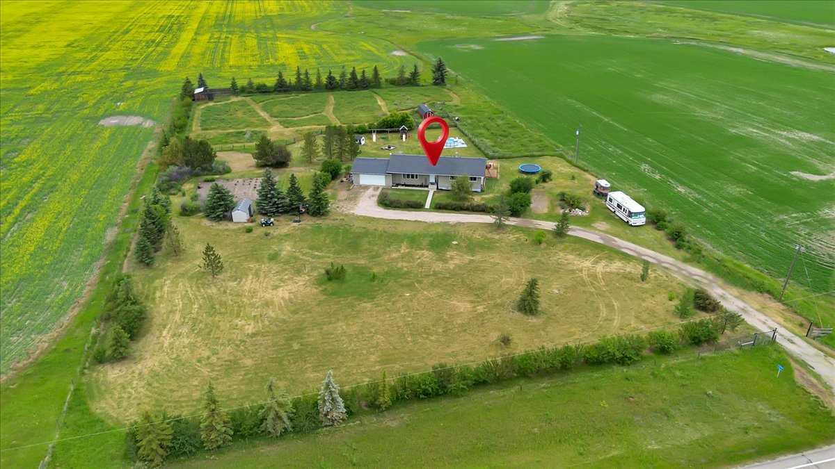 263042 Highway 564, Rural Wheatland County, AB T1P 0N9