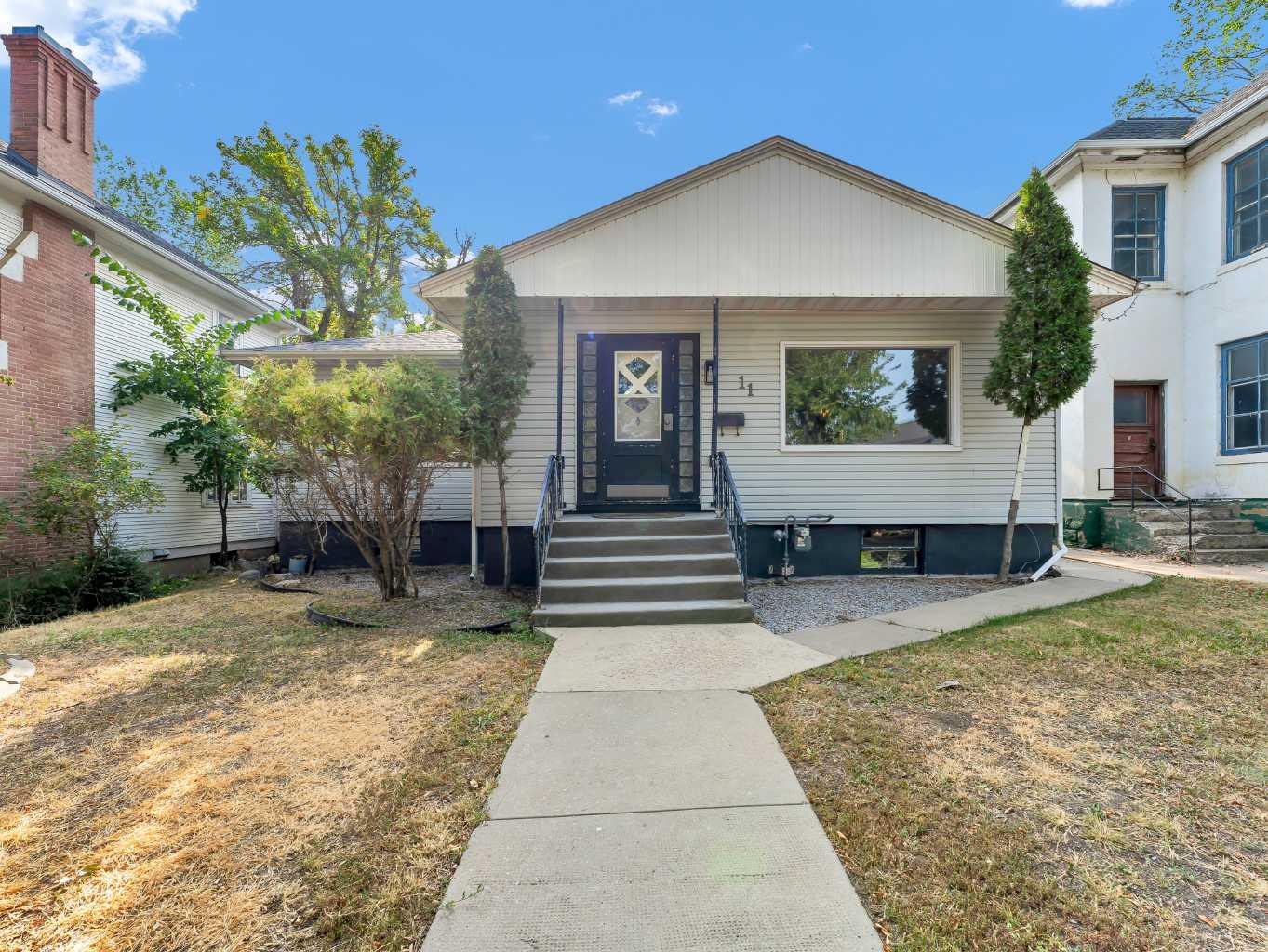 1 Street Se Unit 11, Medicine Hat, AB T1A 0A1