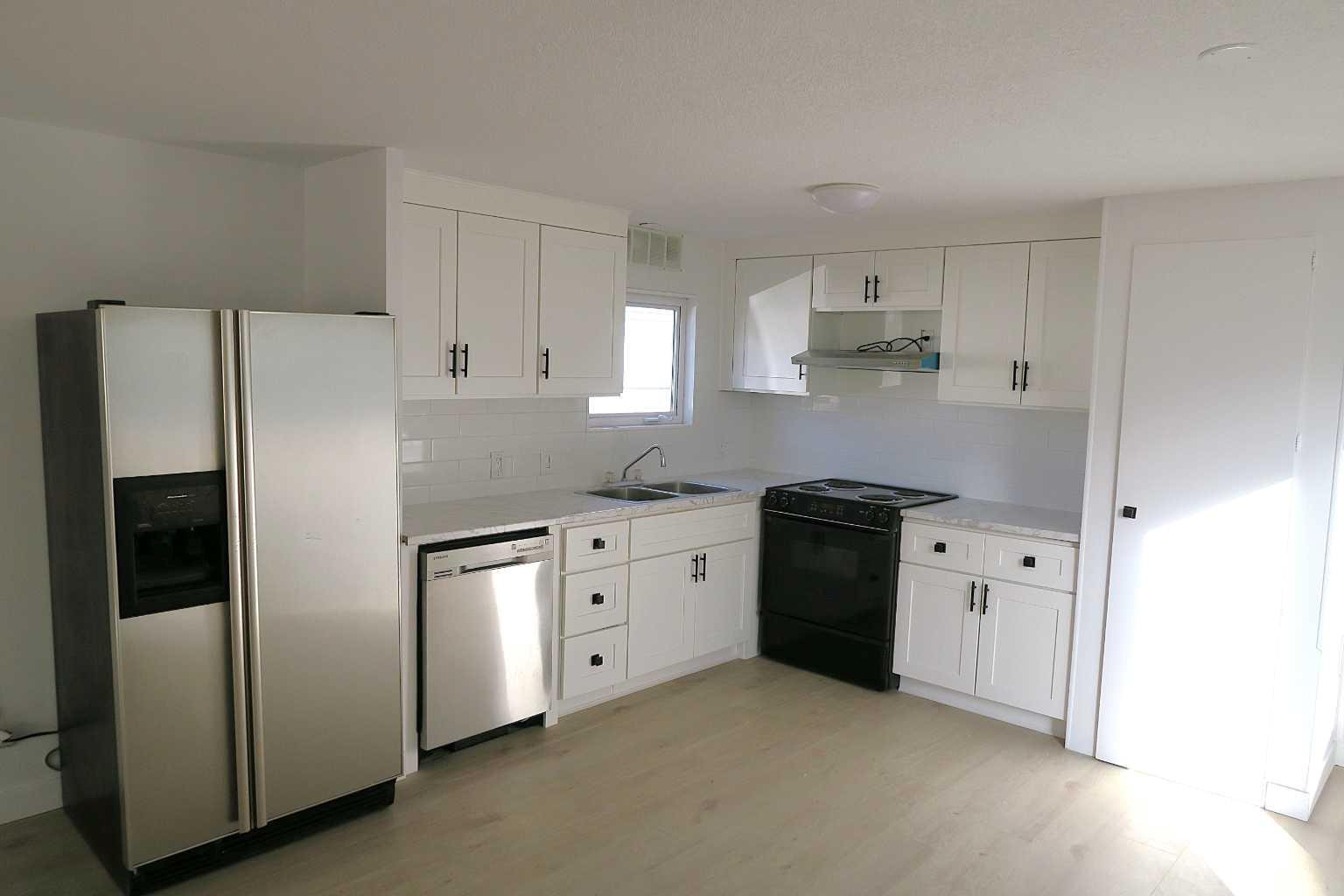 817 Bayview Rd, Strathmore, AB T1P 1E2