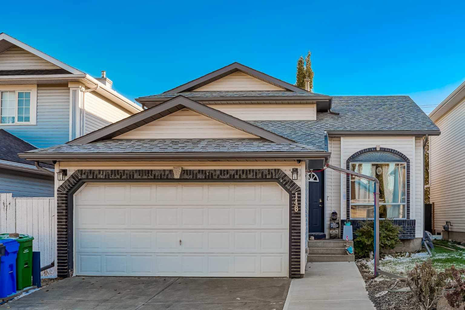 148 Citadel Close NW, Calgary, AB T3G 4A6