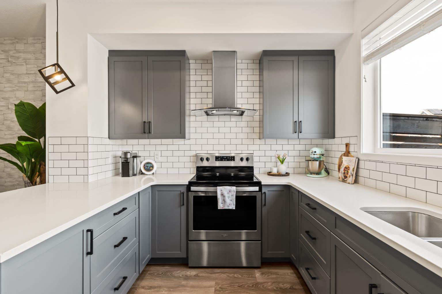 366 Magnolia Sq SE, Calgary, AB T3M 2W4
